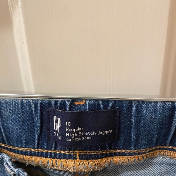 Gap girls size 10 stretch jeans - Picture 3 of 3